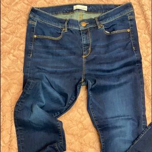 💛 Loft Skinny Jeans 💚